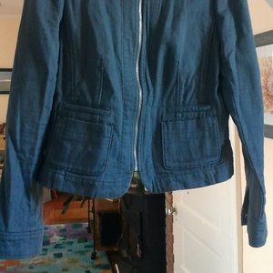 Lightweight fall/spring coat